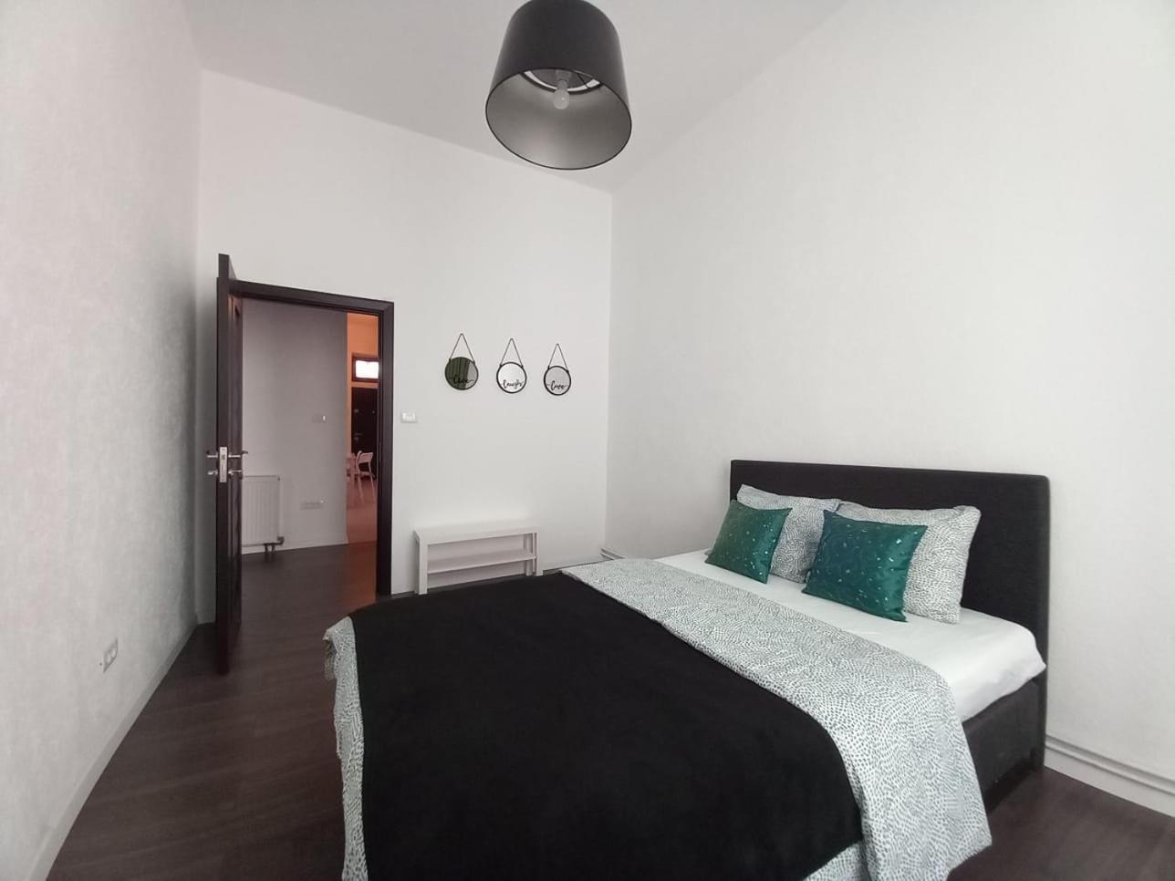 Km 0 Apartment